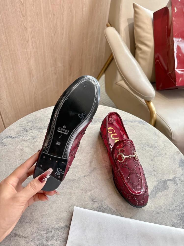 لوفر قوتشي Gucci Jordaan GG crystal mesh loafer