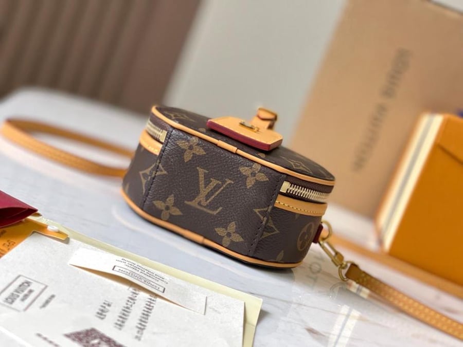 حقيبة لويس فيتون  Mini Boite Chapeau