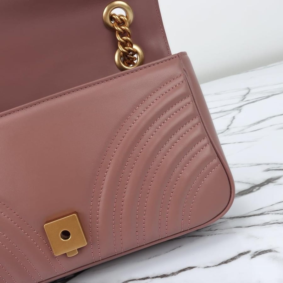 حقيبة قوتشي Gucci GG Marmont Matelassé shoulder bag