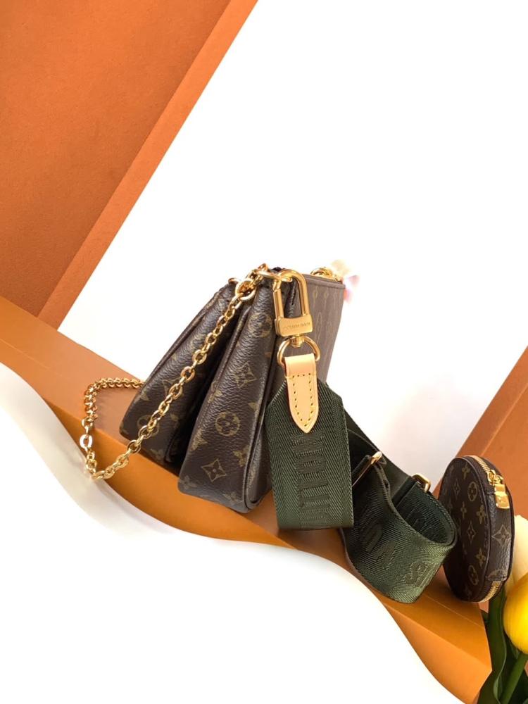 حقيبة لويس فيتون Multi Pochette Accessoires