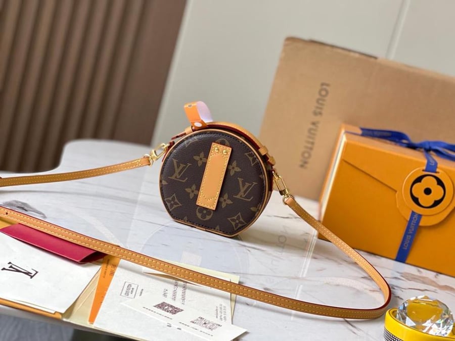 حقيبة لويس فيتون  Mini Boite Chapeau
