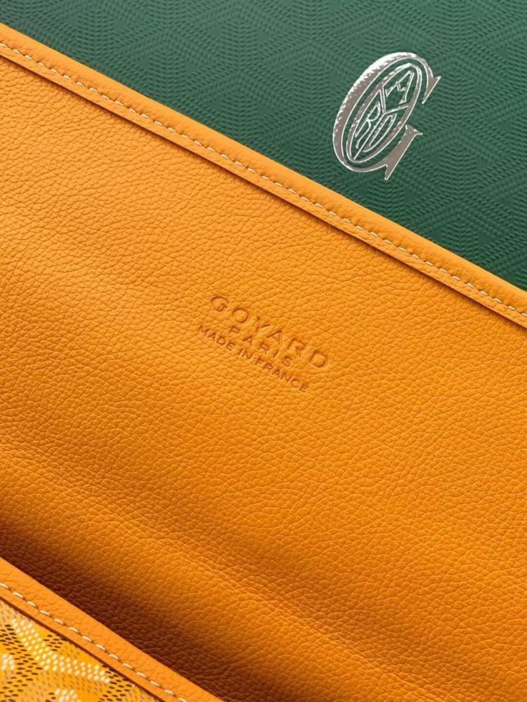 حقيبة ظهر قويارد (Goyard Saint-Léger Backpack)