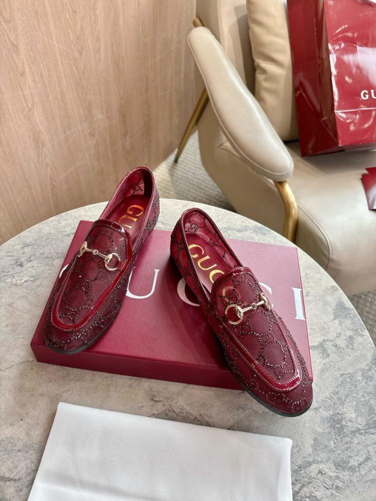 لوفر قوتشي Gucci Jordaan GG crystal mesh loafer