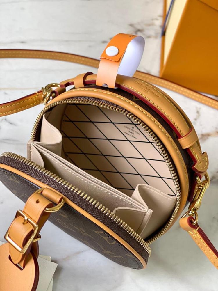 حقيبة لويس فيتون  Mini Boite Chapeau