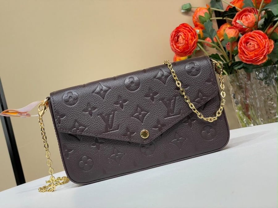حقيبة لويس فيتون Louis Vuitton Félicie Pochette