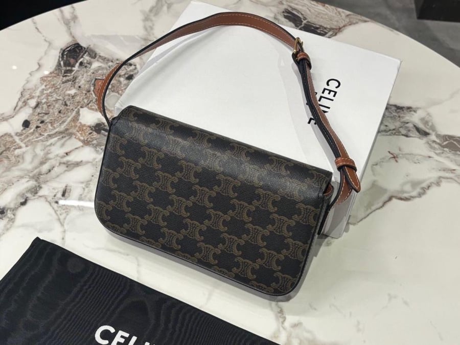 حقيبة سيلين Celine