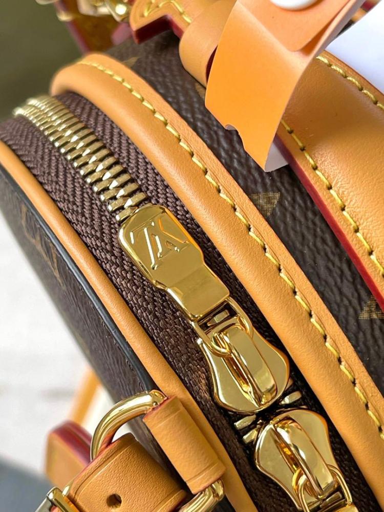 حقيبة لويس فيتون  Mini Boite Chapeau