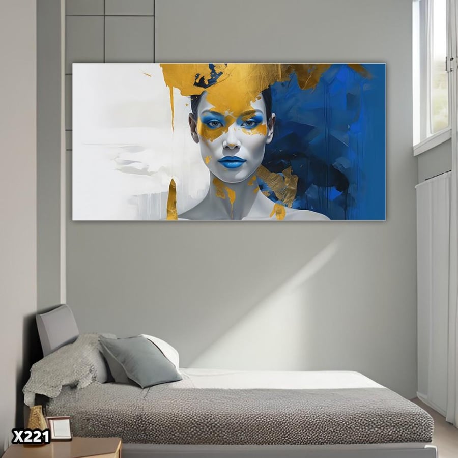 لوحة كانفس امرأة بالرسم التجريدي