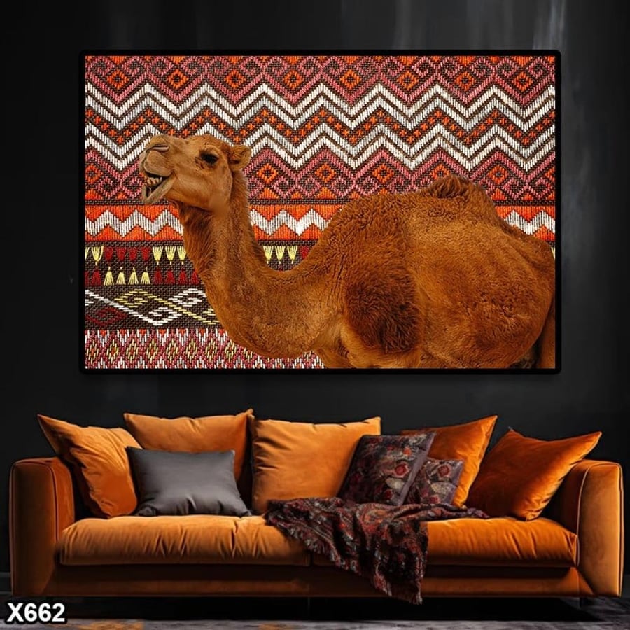 لوحة كانفس جمل