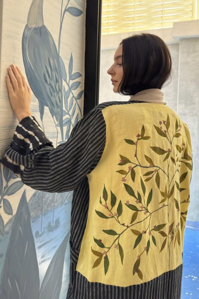 Lunara Abaya