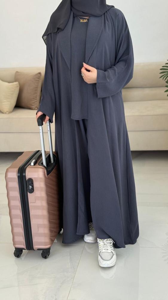 عباية سفر ياقة رمادي