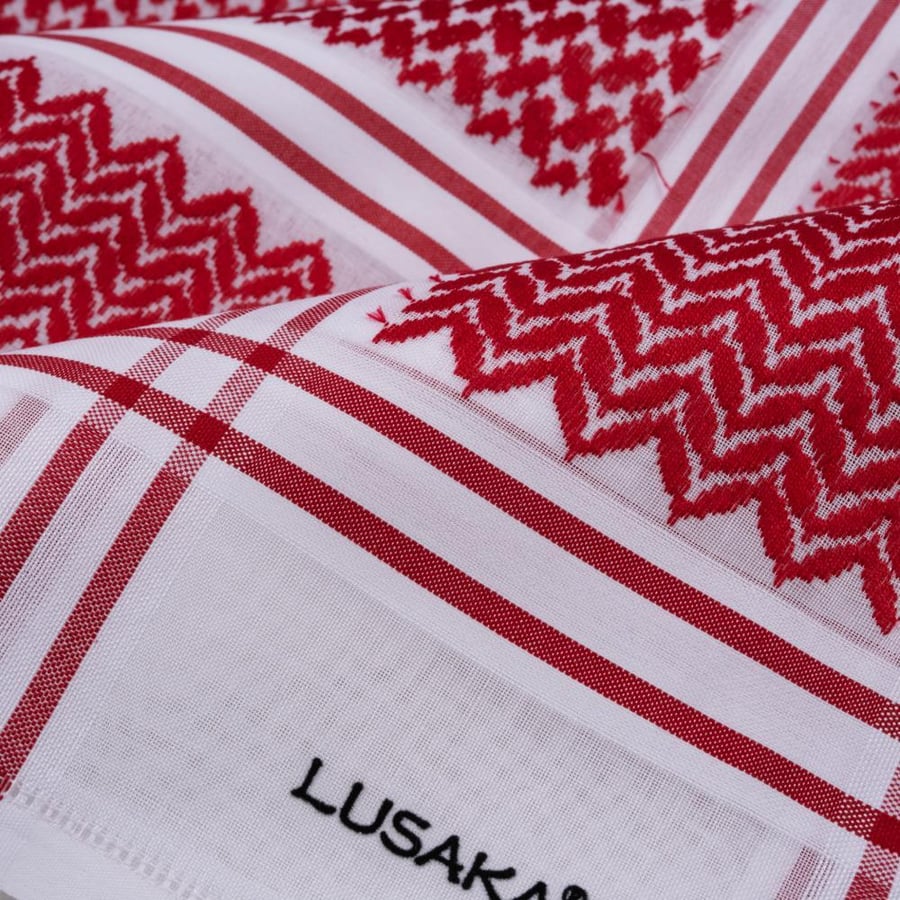 شماغ LUSAKA الأحمر
