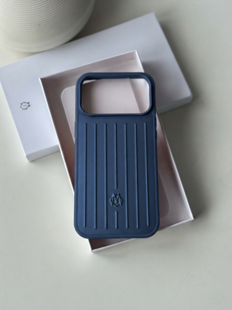 كفرات RIMOWA بعدة ألوان