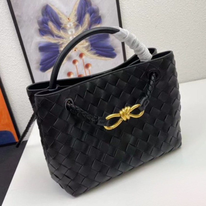 BOTTEGA