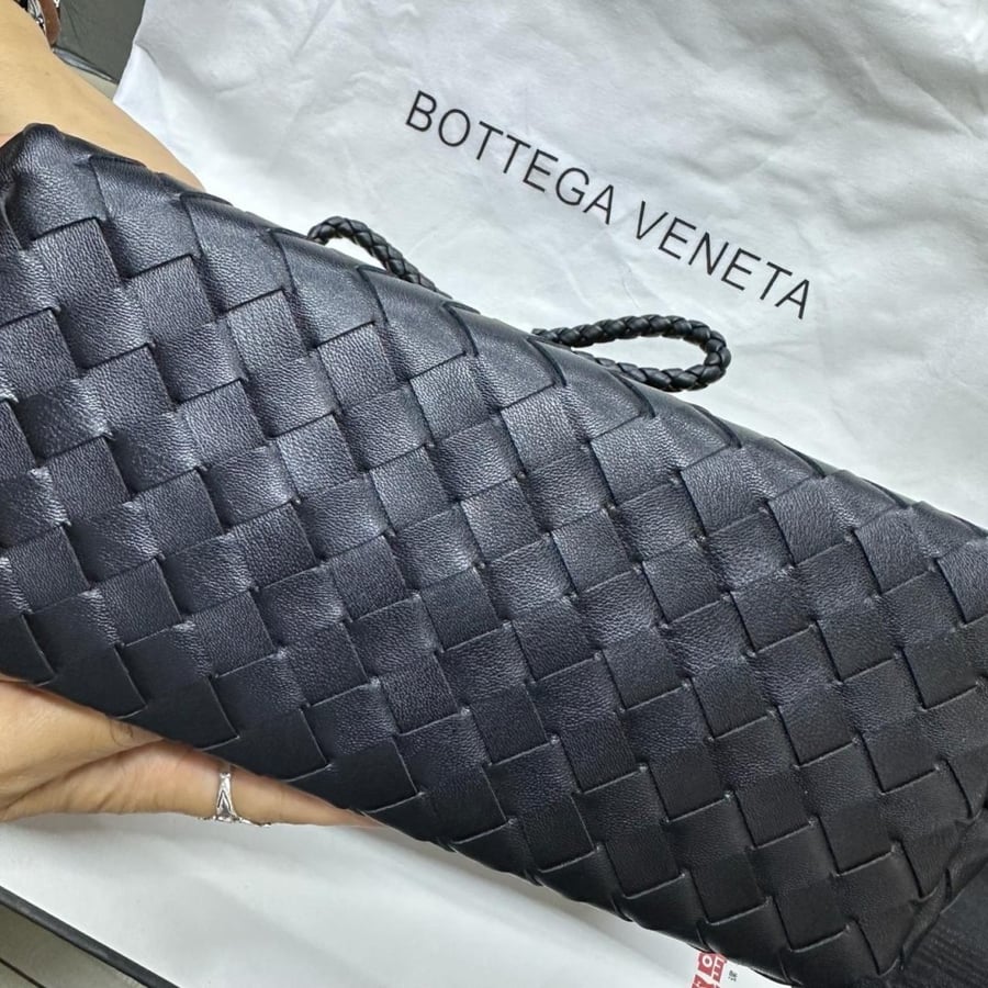BOTTEGA