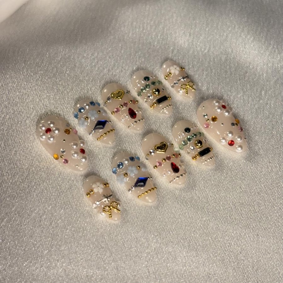 Accessory Nails