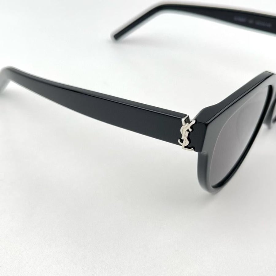 SAINT LAURENT