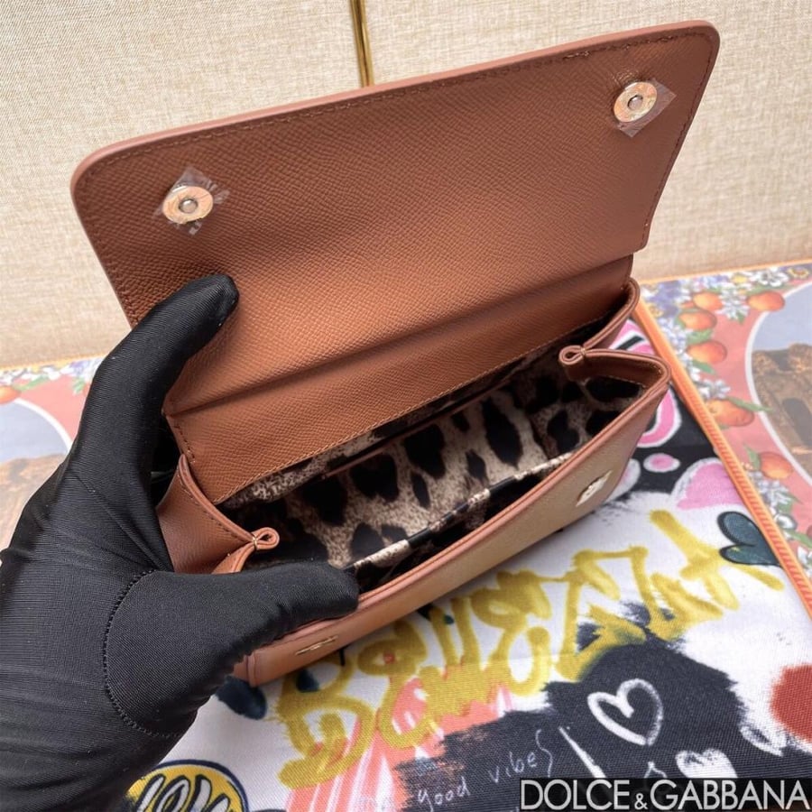 DOLCE&GABBANA ( مديم )