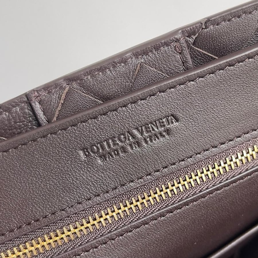 BOTTEGA