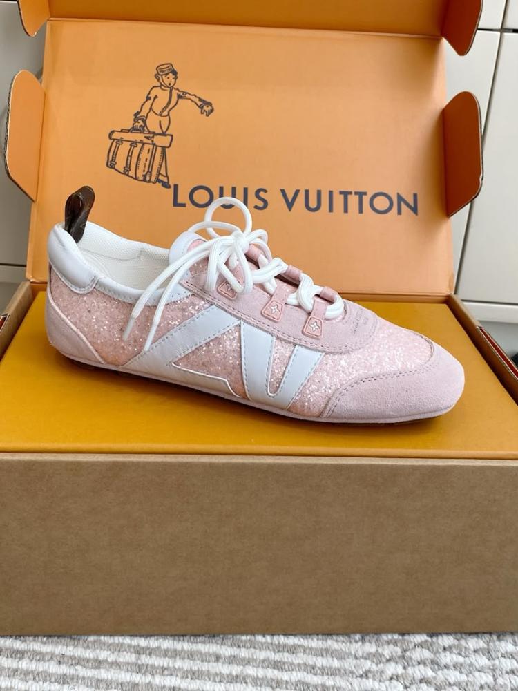 LOUIS VUTTON