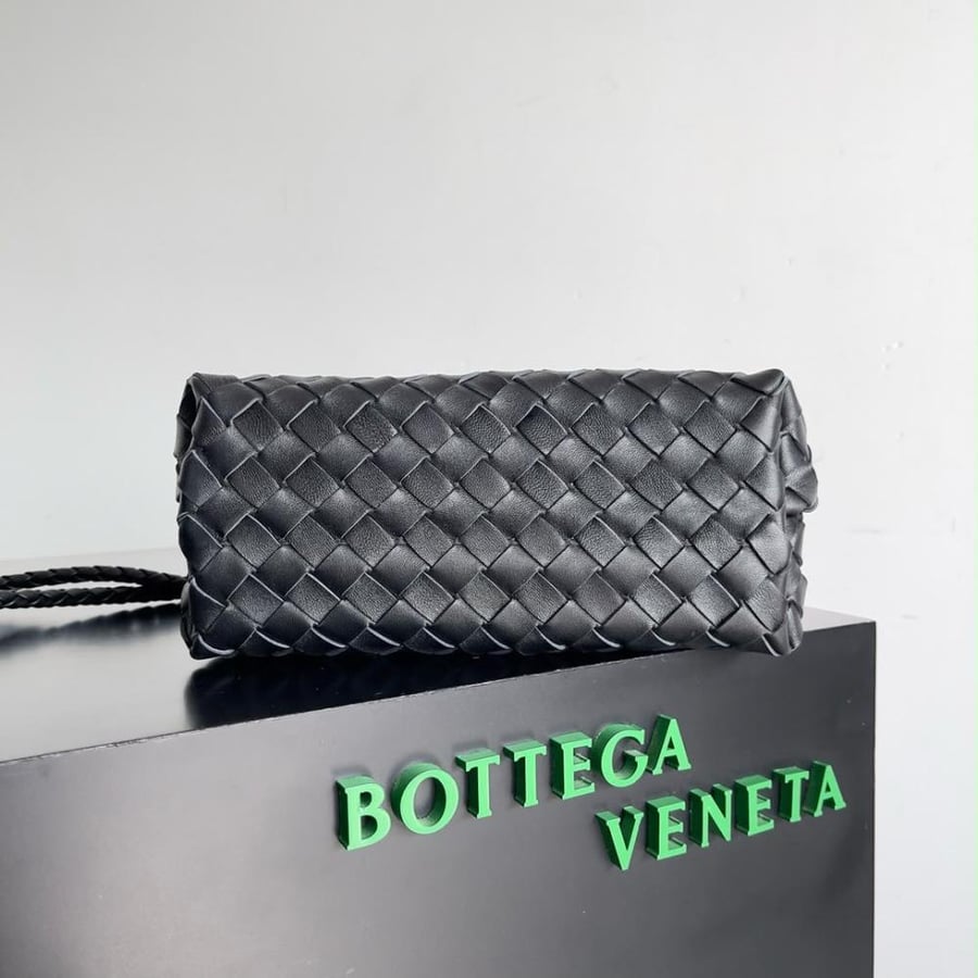BOTTEGA
