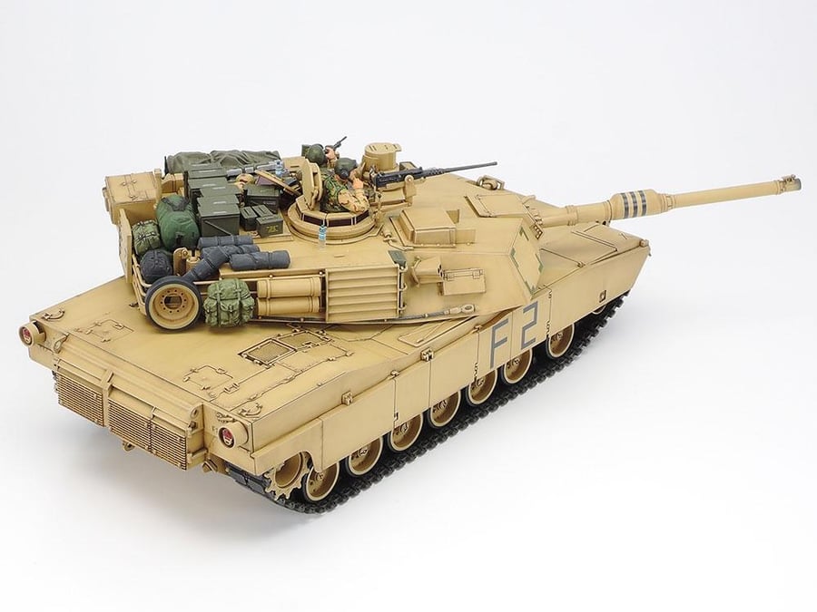 Tamiya M1A2 Abrams Tank Model 1/35 Scale
