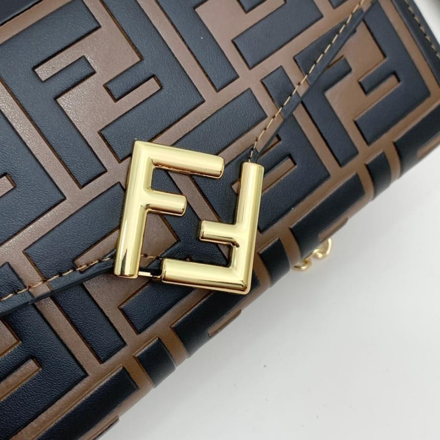 Fendi F09 bag
