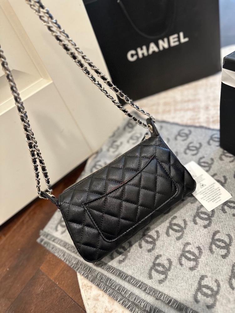 Chanel 25a bag