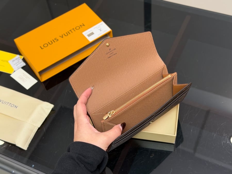 LV wallet