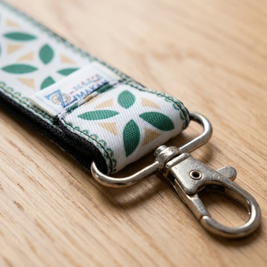 Al-Ahsa Pattern Keychain