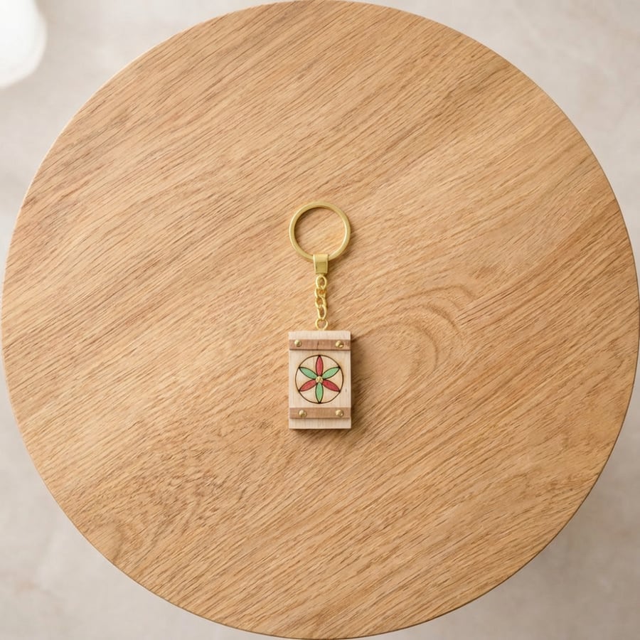 Najdi Door Keychain – Red & Green