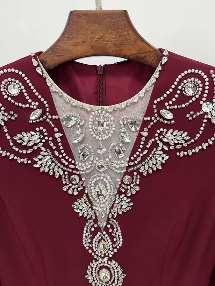 فستان سهرة عنابي