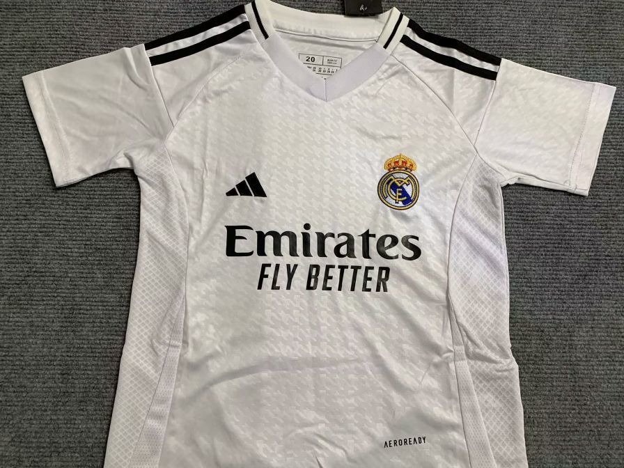 Real Madrid set 2025 - children