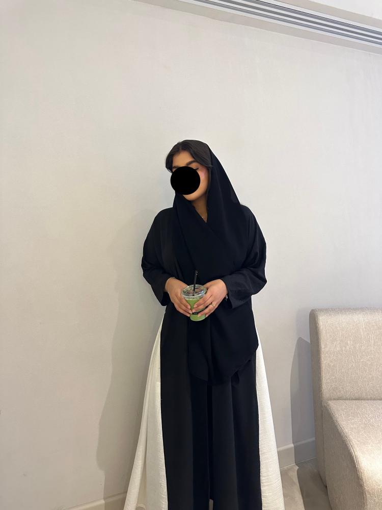 كلوش اسود بكسره جانبيه