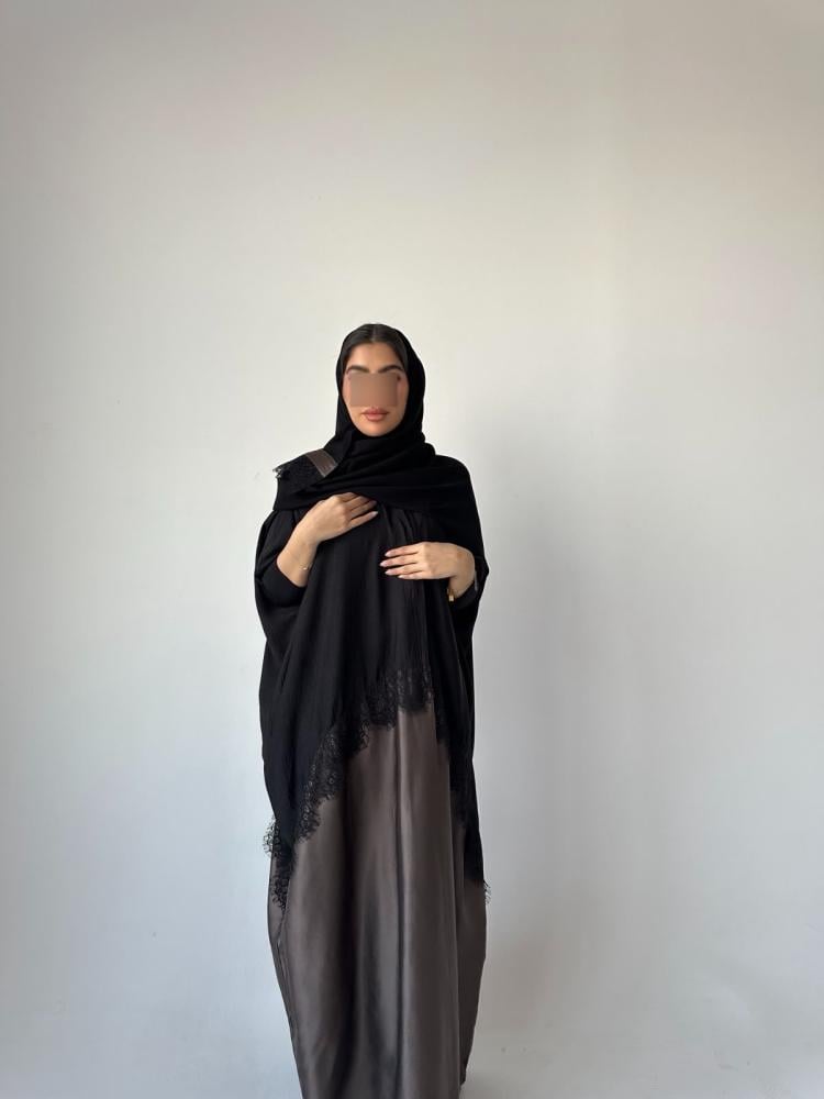 عباية ريل كريب وحرير نص بشت