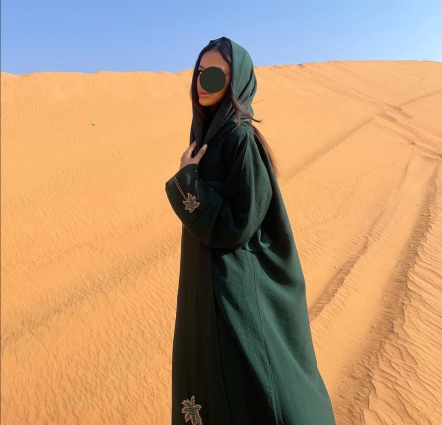 كلوش سي واي أخضر وكم نخله خضراء