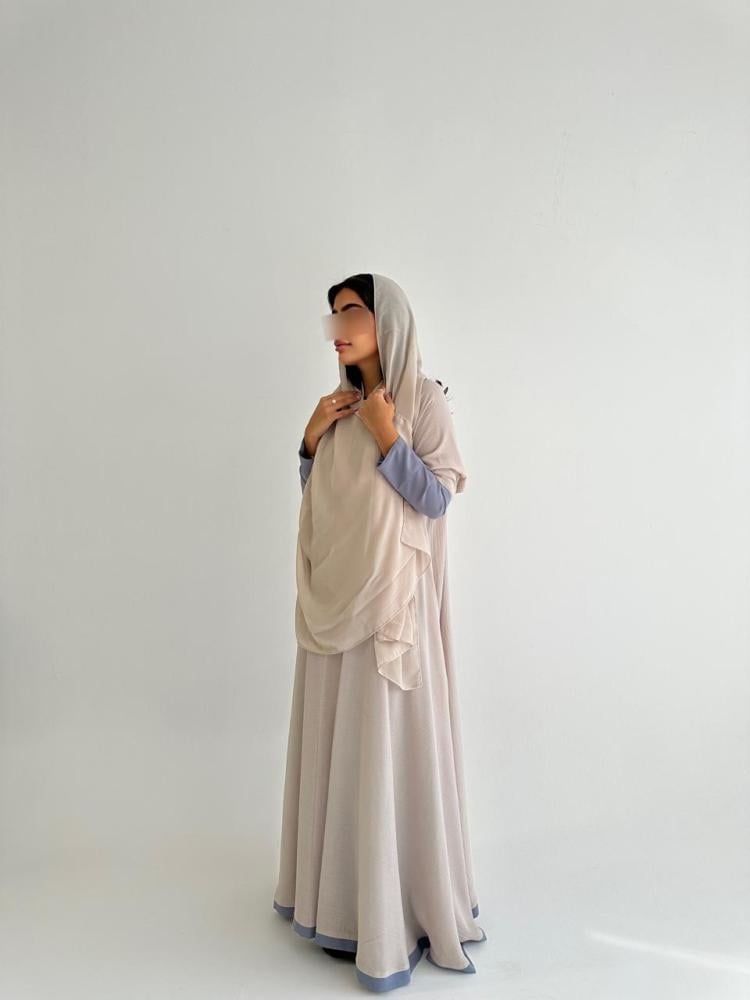 عباية نسمة البيج