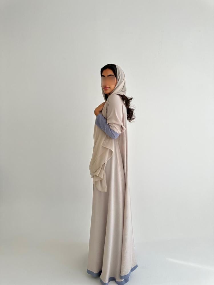 عباية نسمة البيج