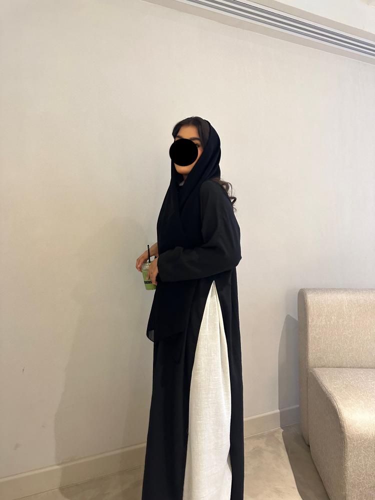 كلوش اسود بكسره جانبيه