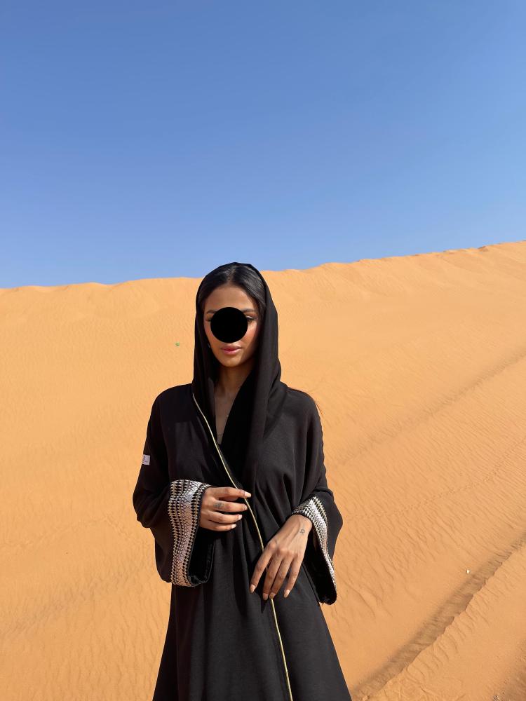 سي واي اسود ستريت