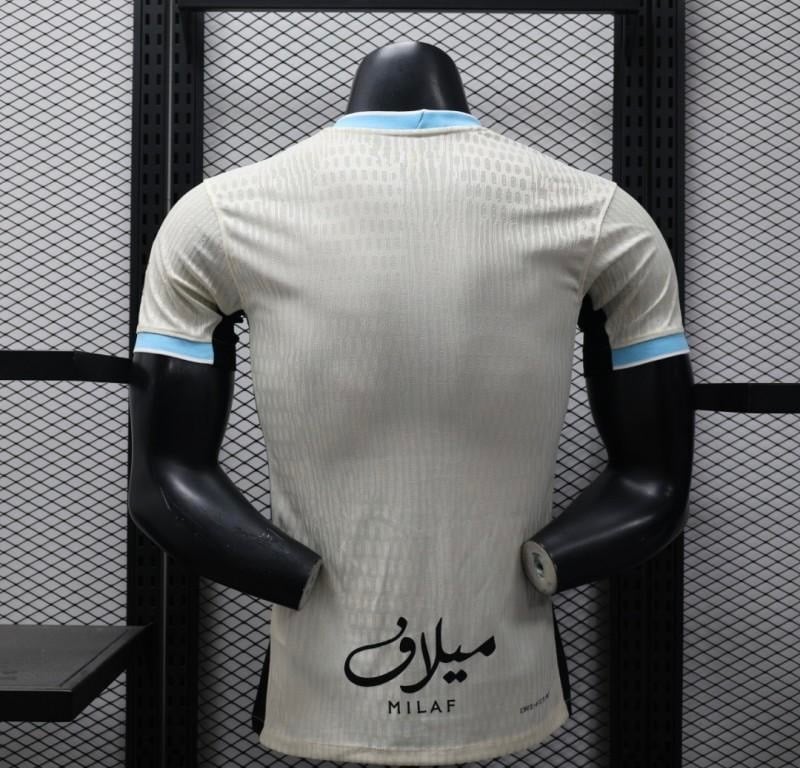 تيشيرت الاتحاد الثاني نسخة اللاعبين 2026