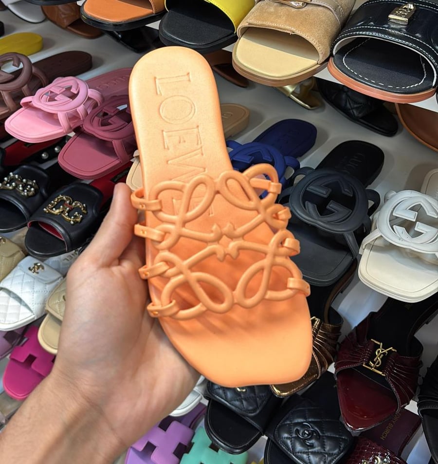 شوز الويفي