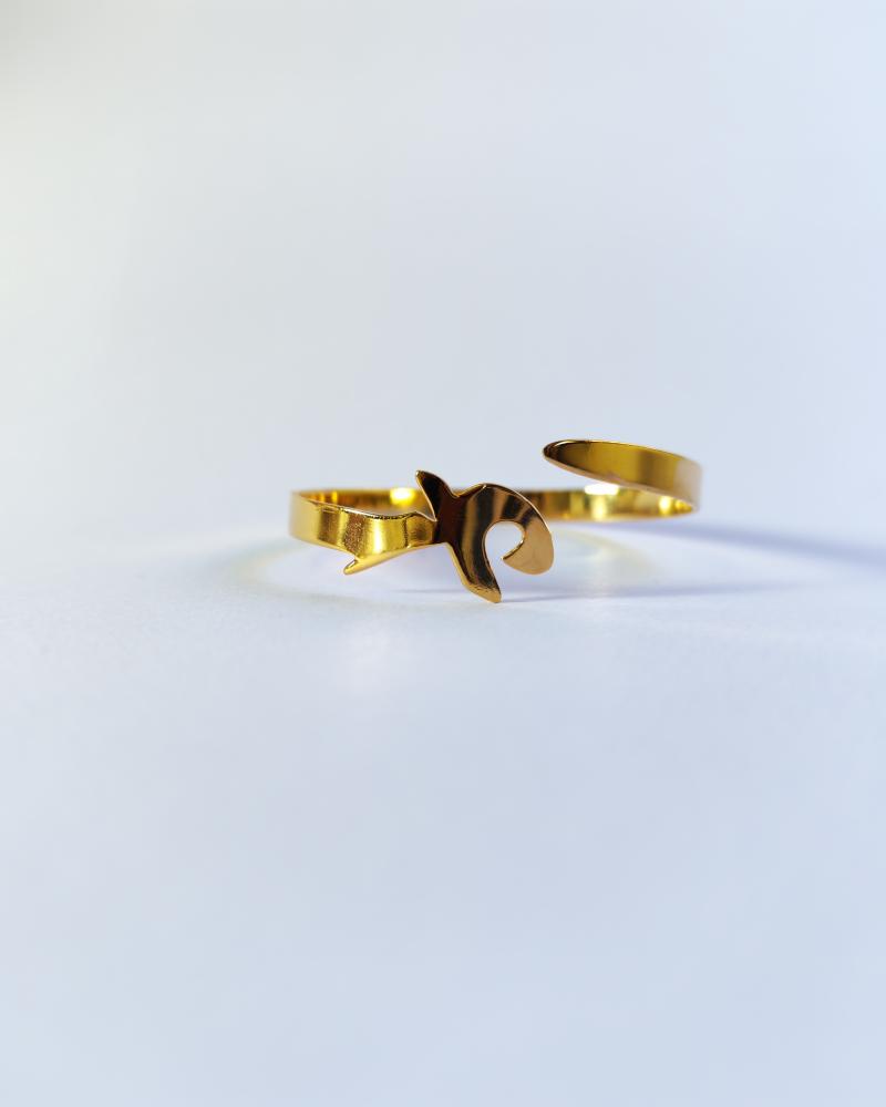 Gold-plated 18-karat letter A bracelet