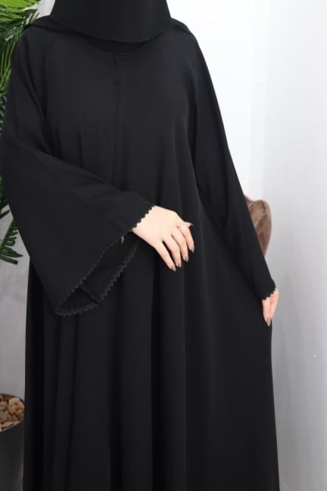 عباية دبل كلوش من متجر ترند تضيف لمسة من الفخامة على إطلالتك اليومية