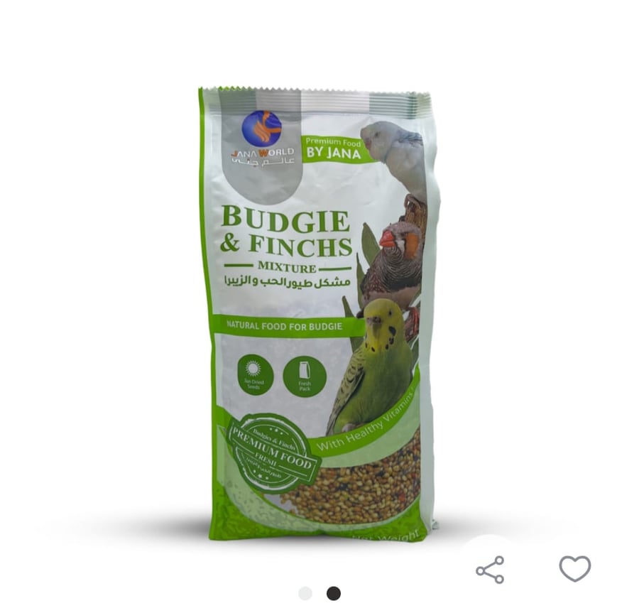 We received the food for the budgie birds (lovebirds).