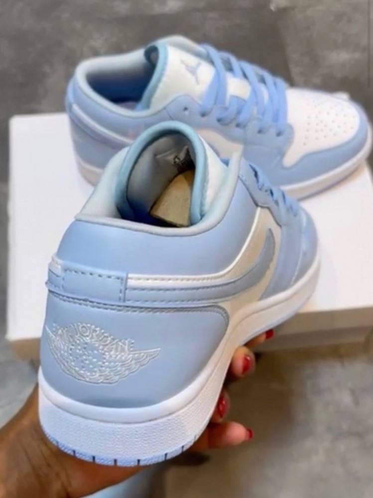 AIR JORDAN 1 LOW 'ICE BLUE