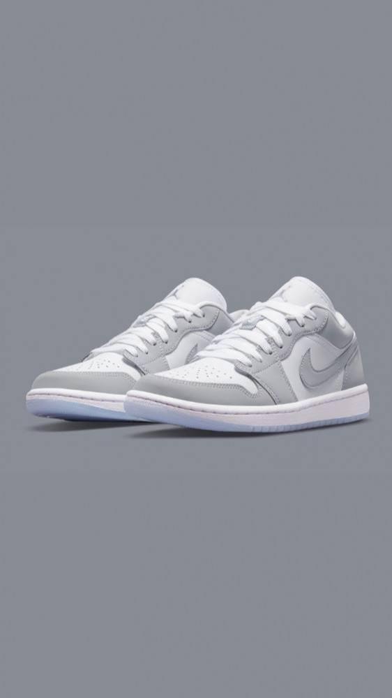 Air Jordan 1 Low 'White Wolf Grey
