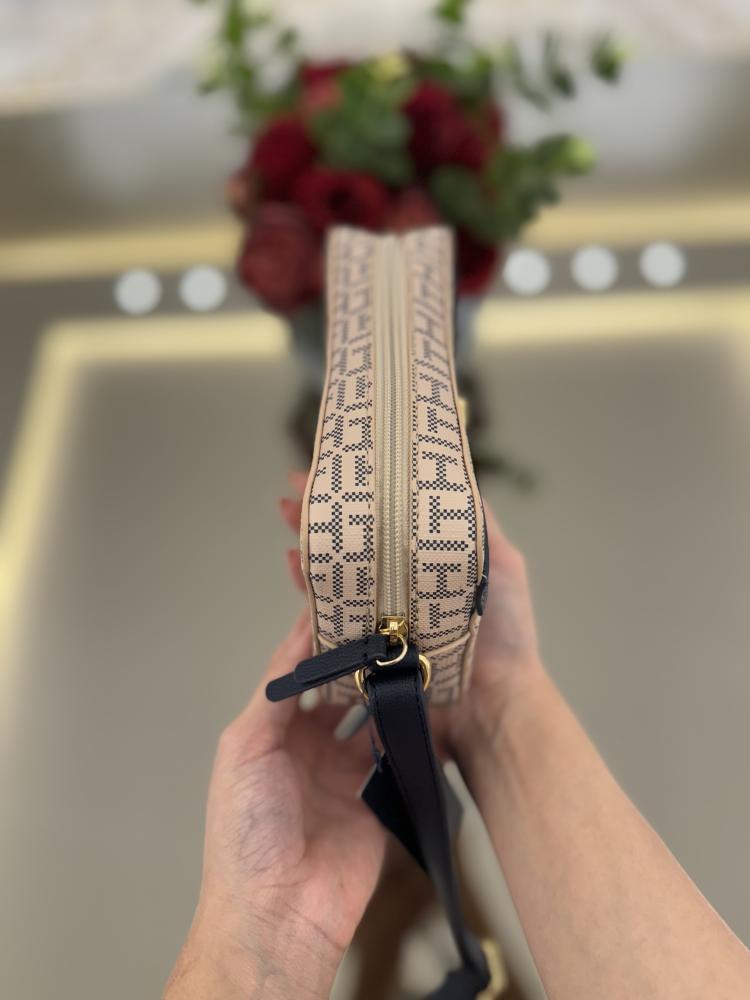 شنطه تومي يوميه جلد