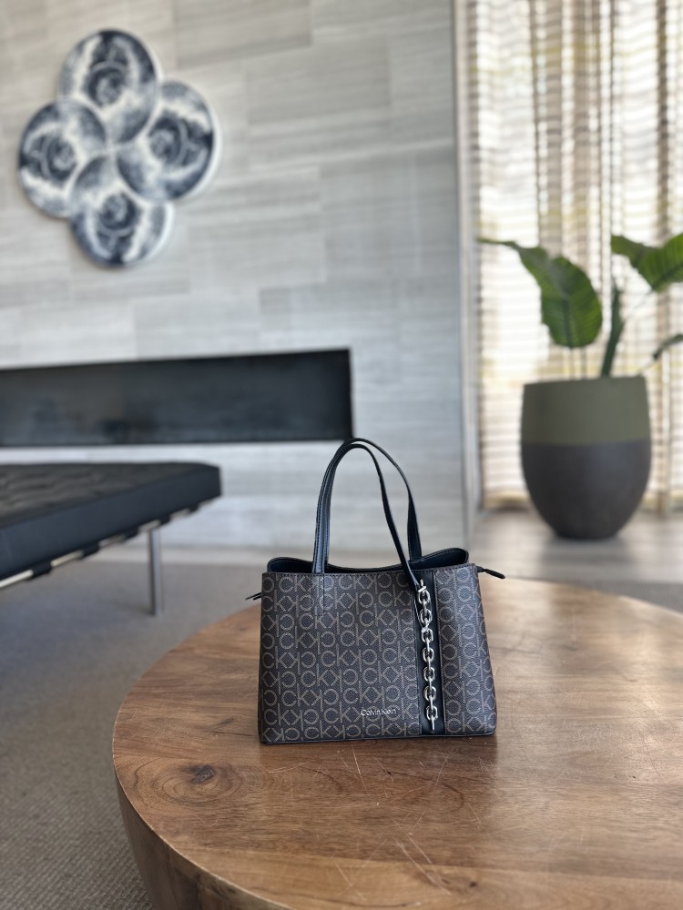 Calvin Klein bag medium size signature brown