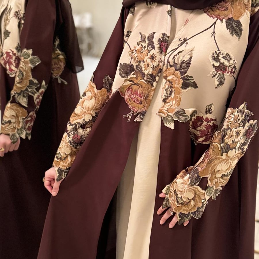 عباية مشجرة ورد